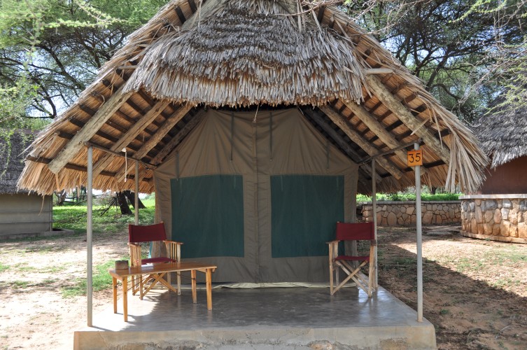 Image Slider No: 2 5 Days Tanzania Luxury Safari